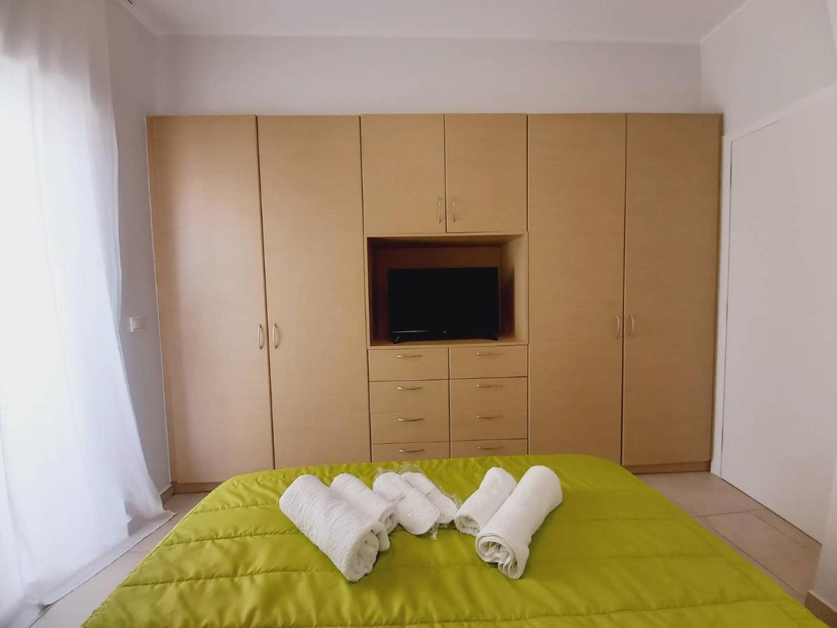 Popart -Spacious 3Rdfl 1Bdr W/Balcony/View Apartment Атина Екстериор снимка